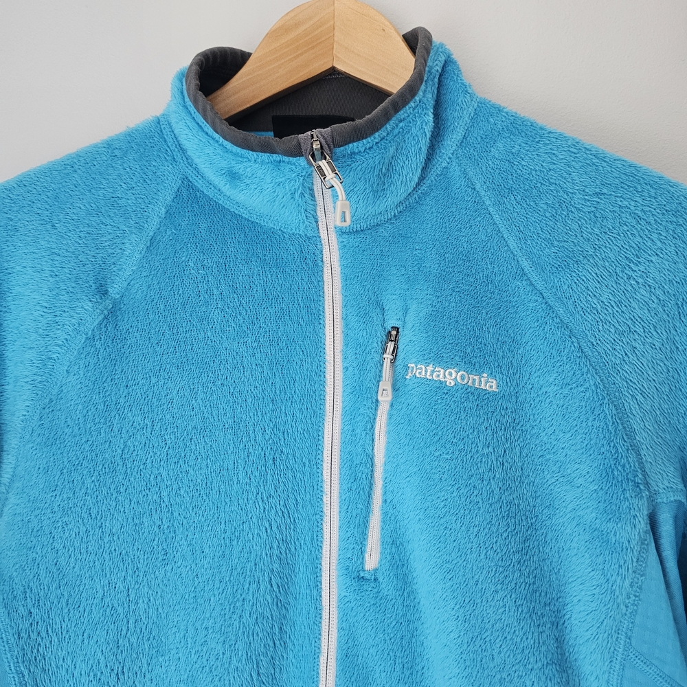 Patagonia Women's Blue Fleece Jacket - Picture 4 of 8